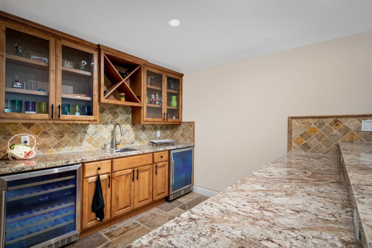 Lakeside Retreat: Pine Mountain Luxury Near Yosemite * Groveland